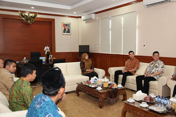 Irna Narulita terima kunjungan PT FKS