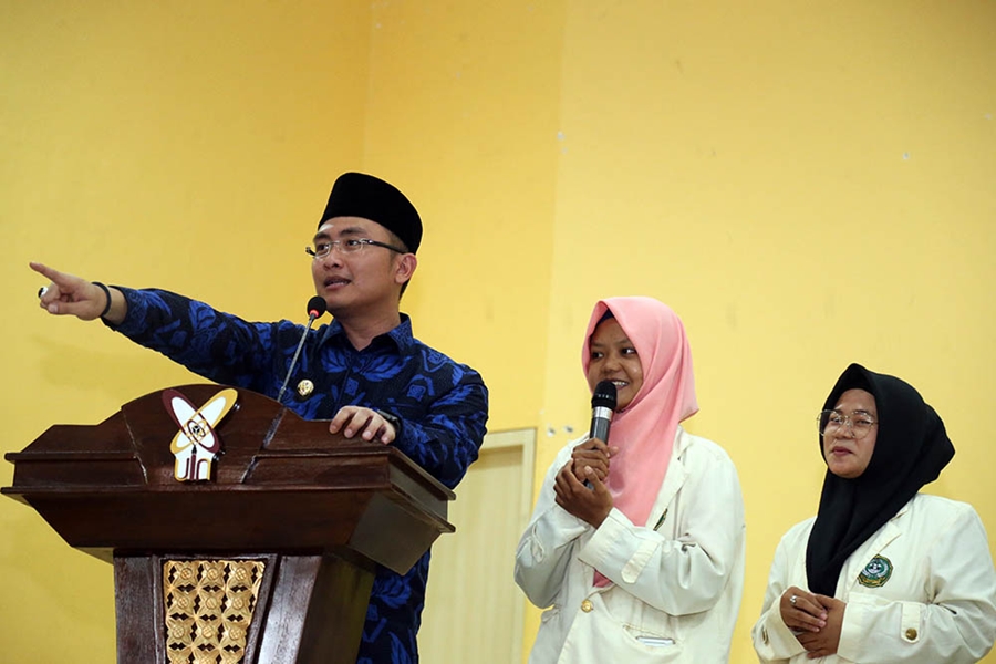 Wagub Banten Lepas Mahasiswa Kukerta