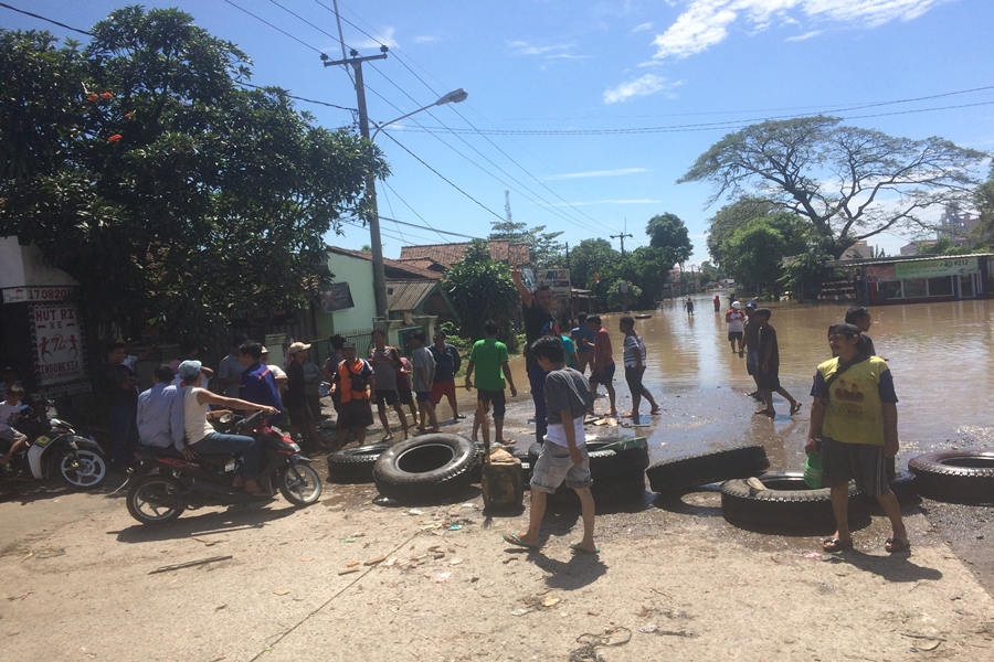 Banjir di Akses Jalan Cilegon-Anyer