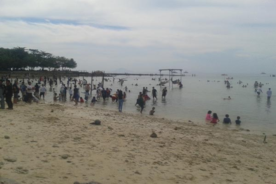 Pantai Tanjung Lesung Pandeglang