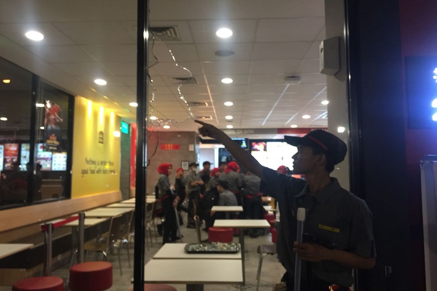 McDonald's di Cilegon Diserang