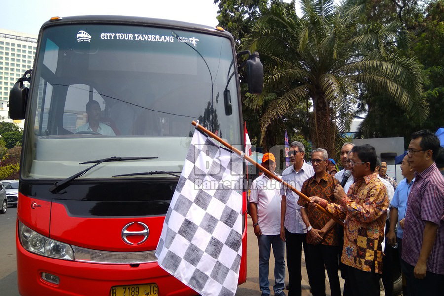 Bus Wisata Kota Tangerang