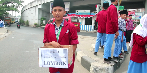 Siswa SMP SIT Al Itqon Galang Dana untuk Korban Gempa Lombok