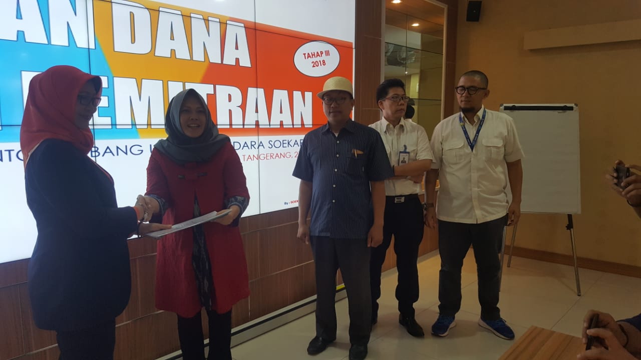 PT Angkasa Pura II Salurkan Rp1,2 Miliar Kepada Warga Sekitar Bandara Soekarno-Hatta-1