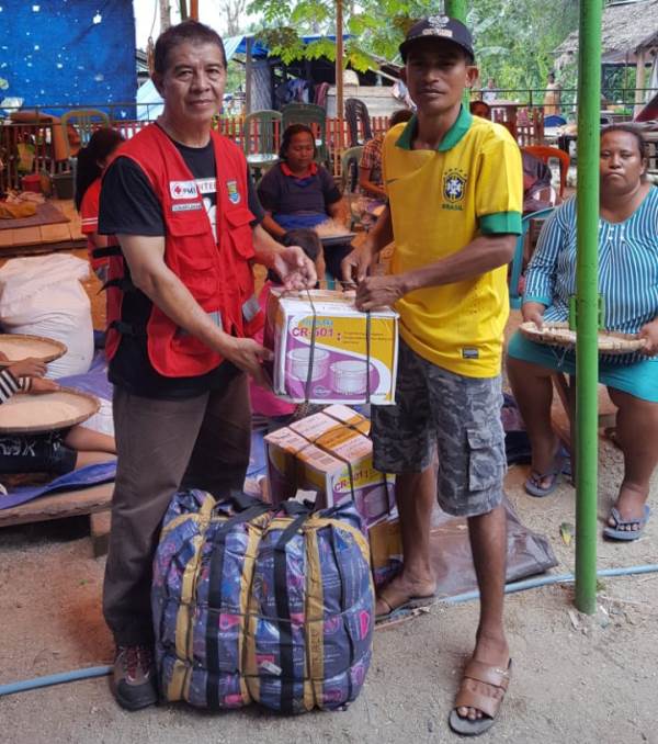 Dibawa Relawan Kabupaten Tangerang, Kue Kering dari Kelurahan Pinang Jadi Simbol Solidaritas untuk Korban Gempa di Sigi