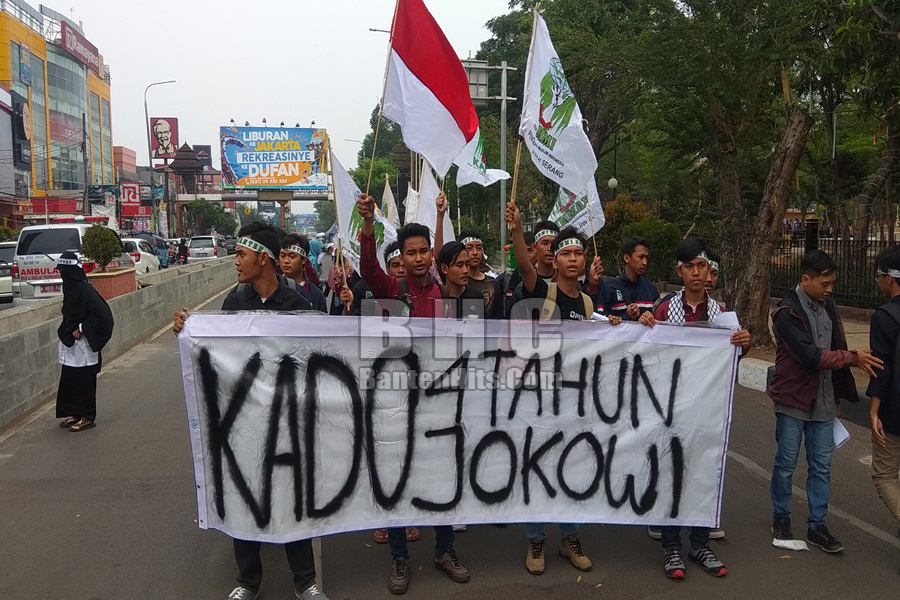 Unjuk Rasa KAMMI Banten 4 Tahun Kepemimpinan Jokowi