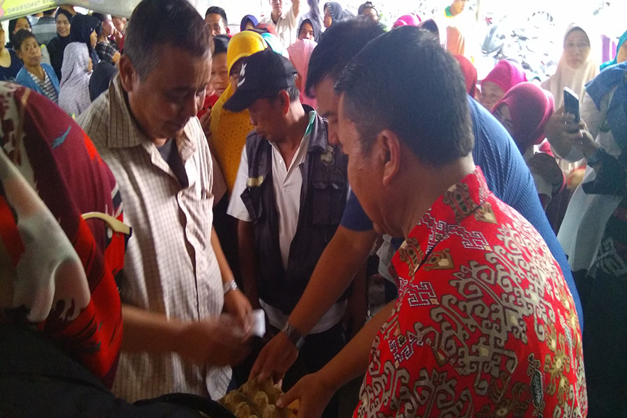Dinsos Kota Tangerang serahkan bantuan pangan non tunai